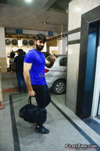 Kartikeya-snapped-at-Gym-in-Hyderabad-6