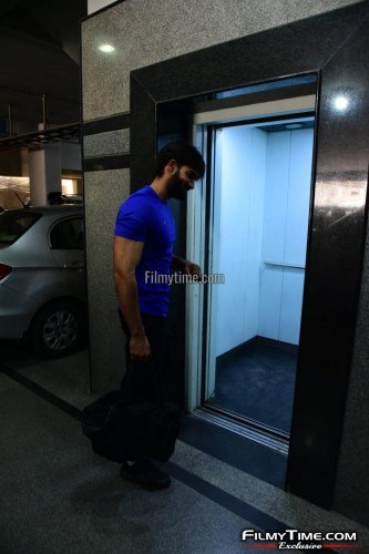 Kartikeya-snapped-at-Gym-in-Hyderabad-9