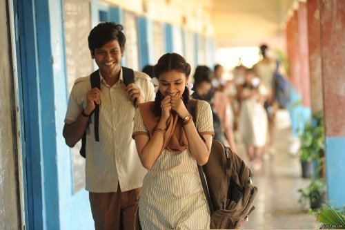 Keerthy-Suresh-Naveen-Polishetty-Photos-In-Jathirathnalu-7