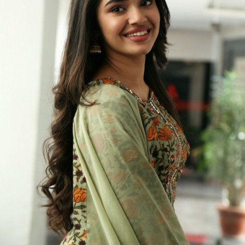krithi-shetty-bangarraju-promotions-1