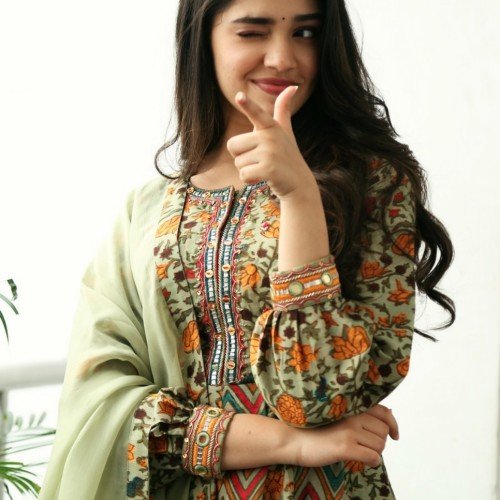 krithi-shetty-bangarraju-promotions-8