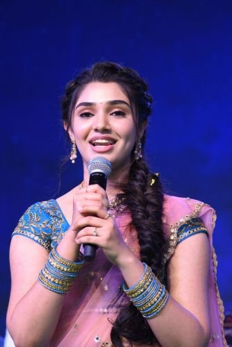 Krithi-Shetty-at-Uppena-Blockbuster-celebrations-13