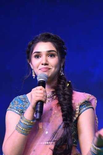 Krithi-Shetty-at-Uppena-Blockbuster-celebrations-14