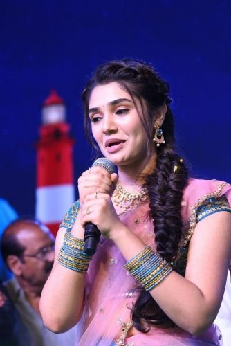 Krithi-Shetty-at-Uppena-Blockbuster-celebrations-18