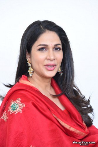 Lavanya-Tripathi-Interview-Photos-13
