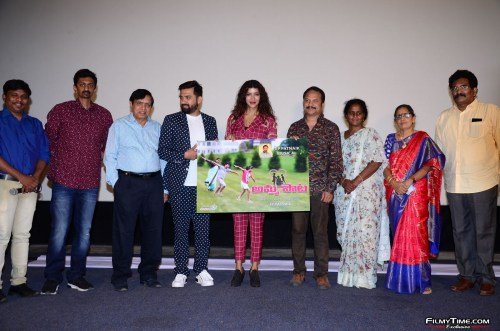 Manchu-Lakshmi-Launched-Papa-Chalo-Hyderabad-Song-Launch-Photos-19