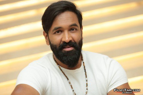 Manchi-Vishnu-12