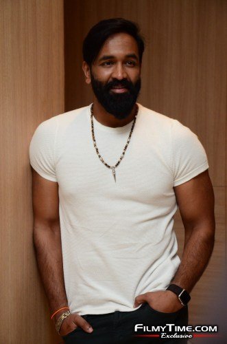 Manchi-Vishnu-56