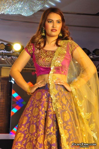 Me-Woman-Fashion-Show-21