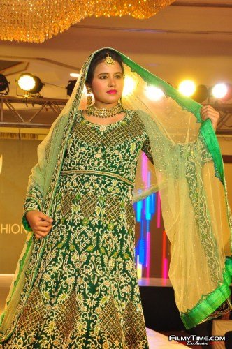 Me-Woman-Fashion-Show-4
