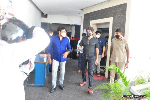 Chiranjeevi-And-Nagarjuna-14