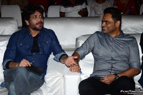 Nagarajuna-Wild-Dog-17