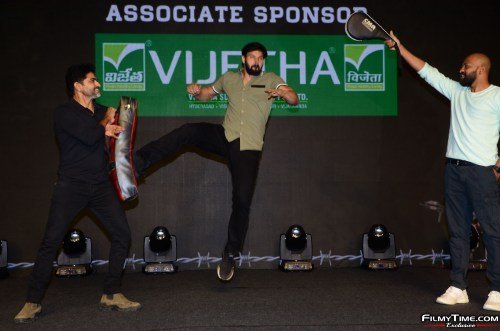 Nagarajuna-Wild-Dog-26