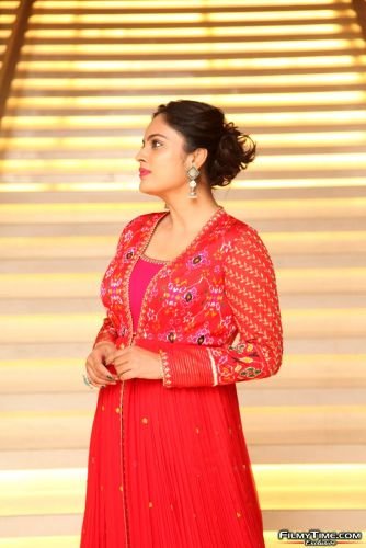 Nandita-Swetha-Kapatadhaari-pre-release-12