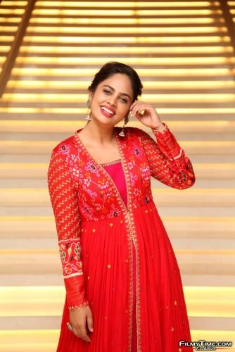 Nandita-Swetha-Kapatadhaari-pre-release-26