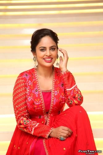 Nandita-Swetha-Kapatadhaari-pre-release-39