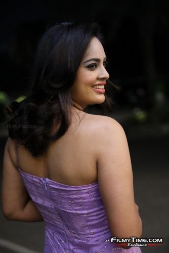 Nanditha-Swetha-Akshara-prerelease-23