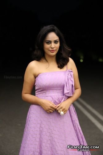 Nanditha-Swetha-Akshara-prerelease-30