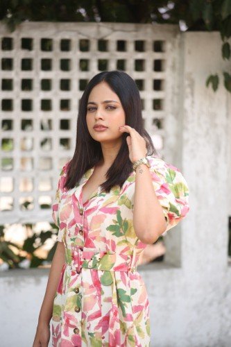 Nanditha-Swetha-17