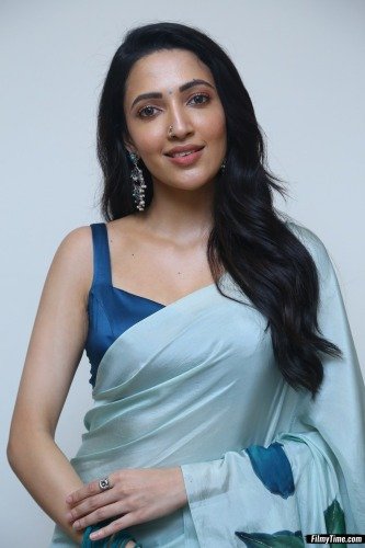 neha-shetty-bd-sm-23