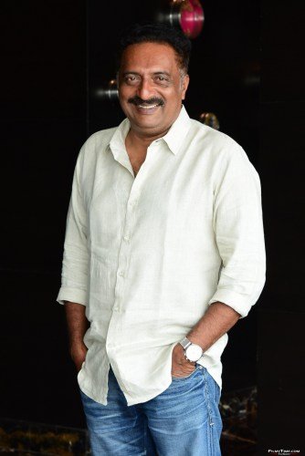 Actor-Prakash-Raj-Interview-Stills-3
