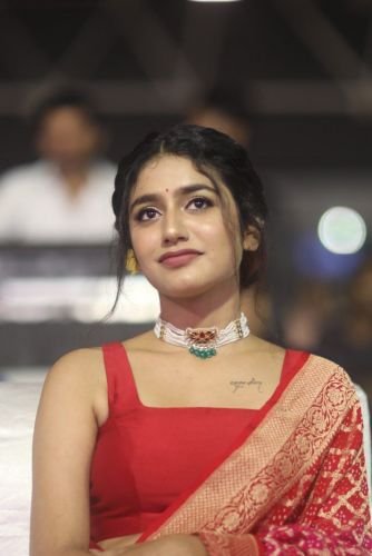 Priya-Prakash-Varrier-at-Check-Pre-Release-16_wm