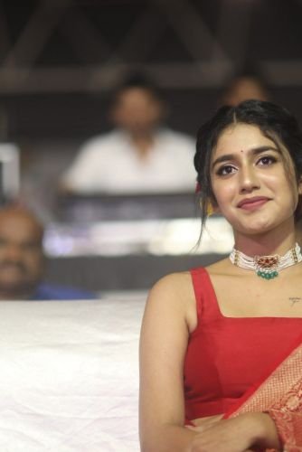 Priya-Prakash-Varrier-at-Check-Pre-Release-20_wm
