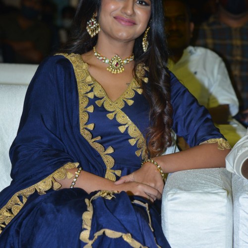 Priya-Prakash-Warrier-29
