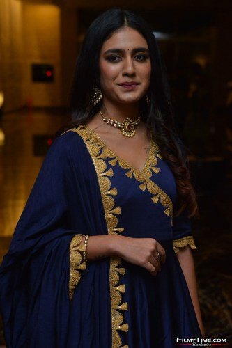 Priya-Prakash-Warrier-17