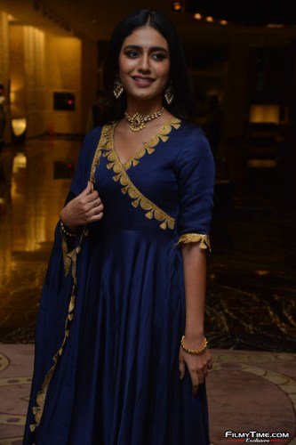Priya-Prakash-Warrier-18