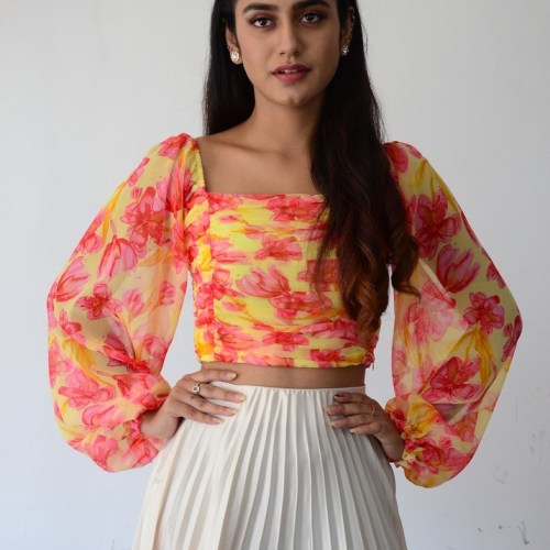 Priya-Prakash-Warrier-14