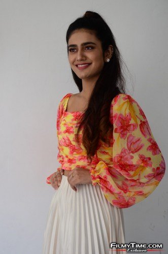 Priya-Prakash-Warrier-10