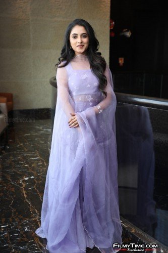 Priyanka-Arul-Mohan-Photos-10