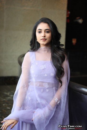 Priyanka-Arul-Mohan-Photos-30