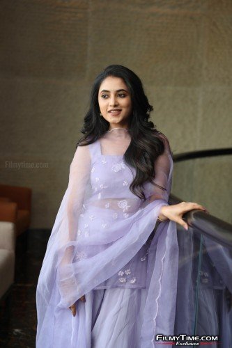 Priyanka-Arul-Mohan-Photos-48