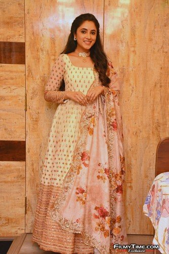 Priyanka-Mohan-Sreekaram-pre-22