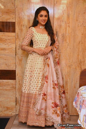 Priyanka-Mohan-Sreekaram-pre-8