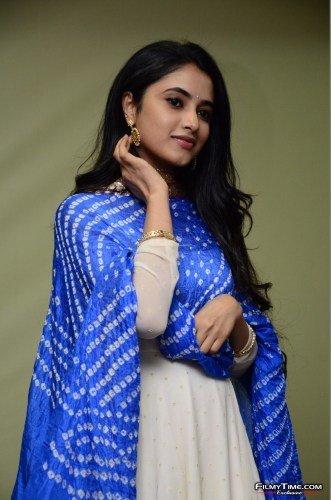 Priyanka-ARul-Mohan-14