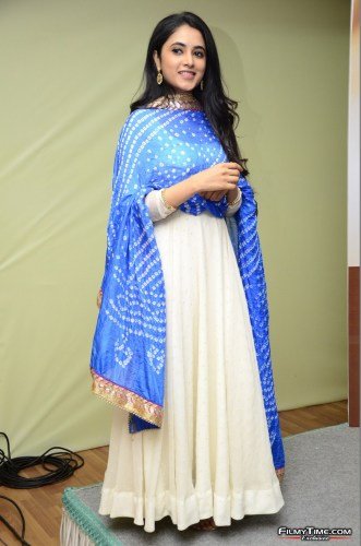 Priyanka-ARul-Mohan-16