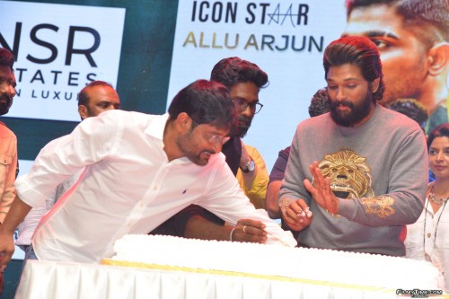 Allu-Arjun-5