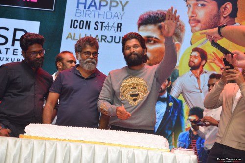 Allu-Arjun-69
