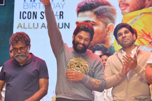 Allu-Arjun-7