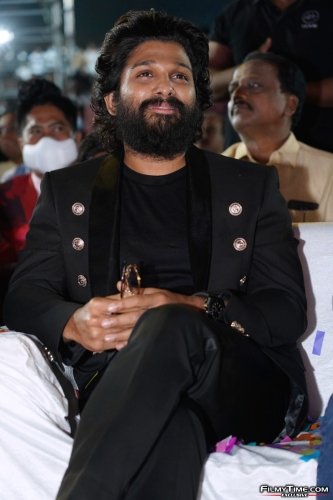Pushpa-prerelease-1-120