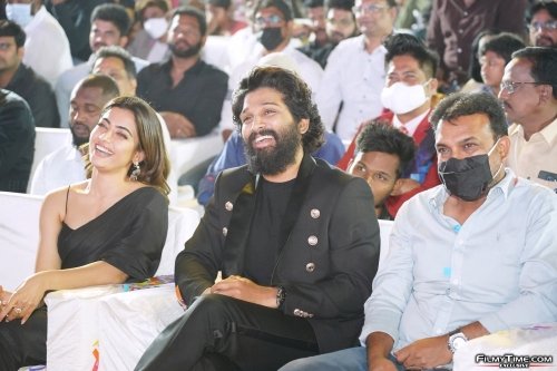 Pushpa-prerelease-1-150