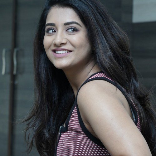 Raashi-Singh-73