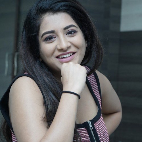 Raashi-Singh-87