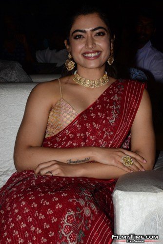 Rashmika-117
