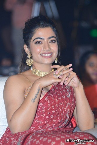 Rashmika-14