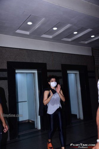 Heroine-Rashmika-Mandanna-At-Gym-4
