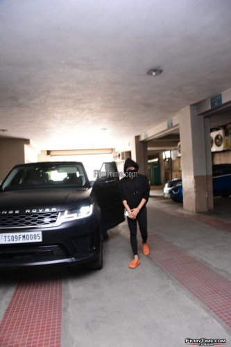Rashmika-Mandanna-Snapped-At-Gym-in-Hyderabad-5